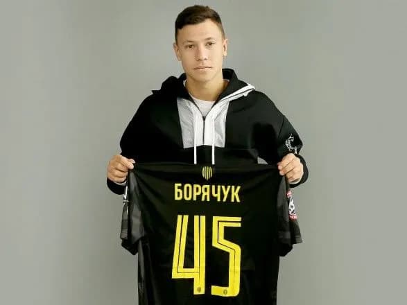 fk-rukh-orenduvav-napadnika-shakhtarya