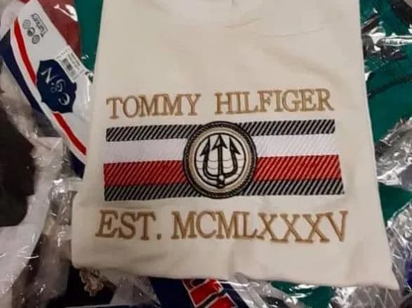 louis-vuitton-ta-prada-inozemets-u-valizakh-khotiv-vvezti-v-ukrayinu-200-kg-brendovogo-odyagu