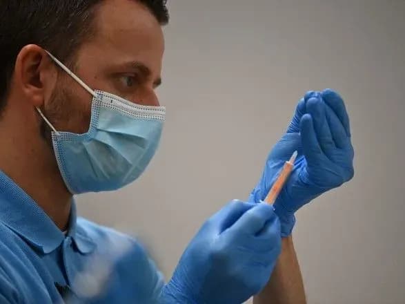 yes-mozhe-zablokuvati-eksport-vaktsin-proti-koronavirusu-po-vsomu-svitu