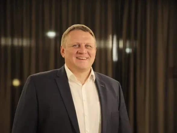 dovibori-u-vr-spivvlasnik-bukovelyu-sche-raz-sprobuye-stati-nardepom