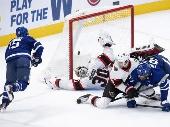 lider-nkhl-perervav-seriyu-porazok-v-matchi-regulyarnoyi-pershosti