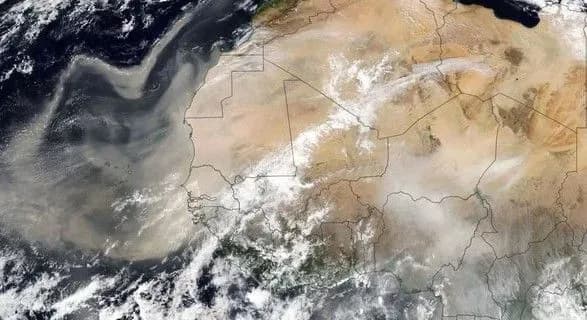 na-yevropu-nasuvayetsya-gigantskiy-shleyf-pilu