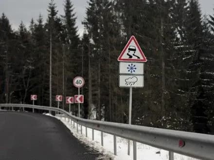 snig-ta-do-5-tepla-prognoz-pogodi-ta-situatsiya-na-dorogakh