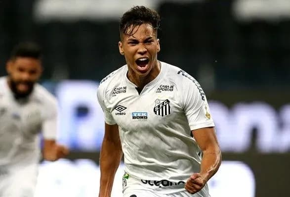 shakhtar-zatsikavivsya-chempionom-svitu-sered-yunakiv-scho-vidomo