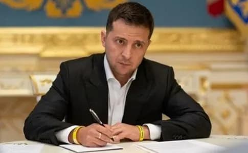 zelenskiy-uviv-u-diyu-rishennya-rnbo-pro-zakhodi-dlya-pidvischennya-rivnya-khimichnoyi-bezpeki-v-ukrayini