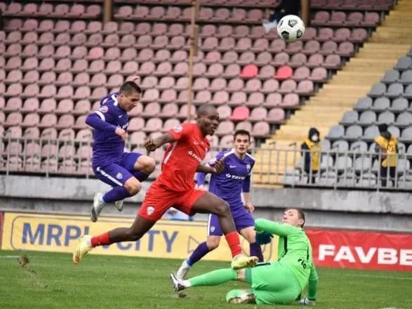 mariupol-u-matchi-z-minayem-prodovzhiv-bezvigrashnu-seriyu-v-chempionati-ukrayini