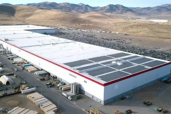 zlochin-ta-pokarannya-za-kiberataku-na-zavod-tesla-rosiyanin-mozhe-potrapiti-do-vyaznitsi