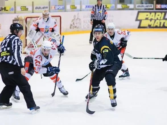 viznachivsya-pershiy-pivfinalist-ukrayinskoyi-khokeynoyi-ligi