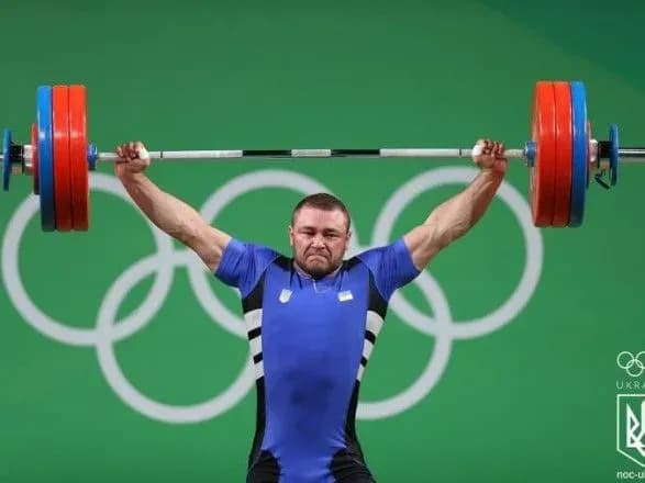 triumfuvali-u-moskvi-zbirna-ukrayini-vigrala-medalniy-zalik-chye-z-vazhkoyi-atletiki