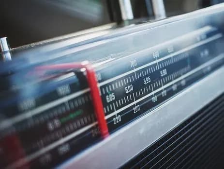 18-kvitnya-sogodni-vidznachayut-vsesvitniy-den-radioamatora