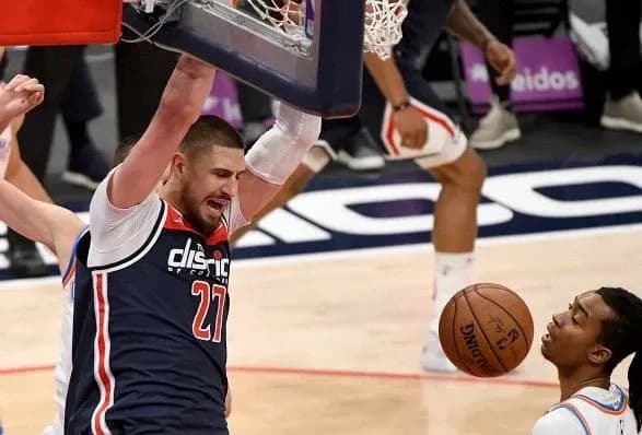 len-dopomig-vashingtonu-peremogti-v-ukrayinskomu-derbi-nba