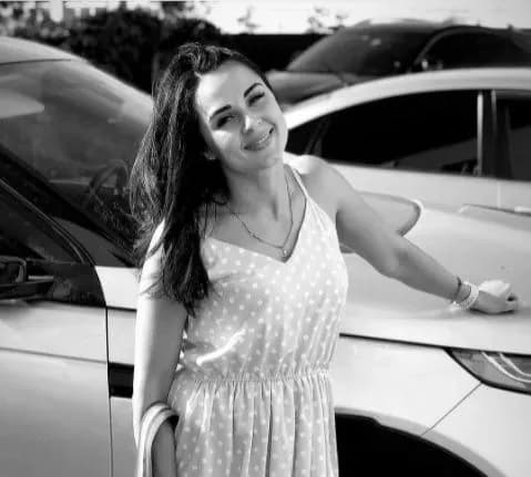 ukrayinets-druzhina-yakogo-pomerla-pislya-pologiv-poprosiv-ilona-maska-vinayti-mashinu-chasu