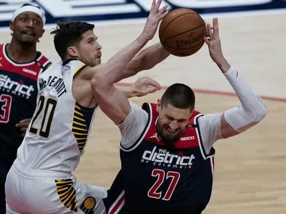 ukrayinets-vzyav-uchast-u-peremozi-vashingtona-nad-kolishnim-klubom-v-nba