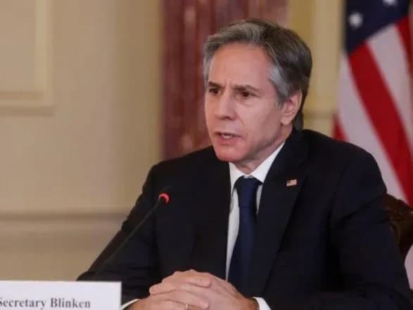 blinken-priyikhav-do-kiyeva-prodemonstruvati-pidtrimku-vlasnim-viyskam-foreign-policy