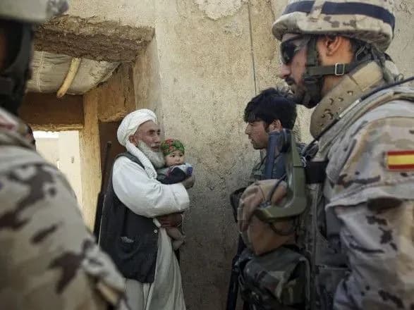 vivedennya-viysk-ssha-ta-soyuznikiv-z-afganistanu-ispaniya-viveze-svoyi-sili-do-13-travnya