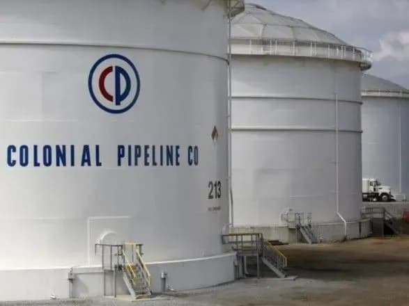 bloomberg-dopustiv-zrostannya-tsin-na-palivo-v-ssha-cherez-khakersku-ataku