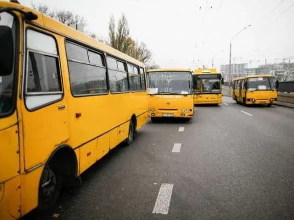 stolichni-perevizniki-rakhuyut-zbitki-vid-lokdaunu-ale-obitsyayut-ne-pidvischuvati-suttyevo-vartist-proi-zdu
