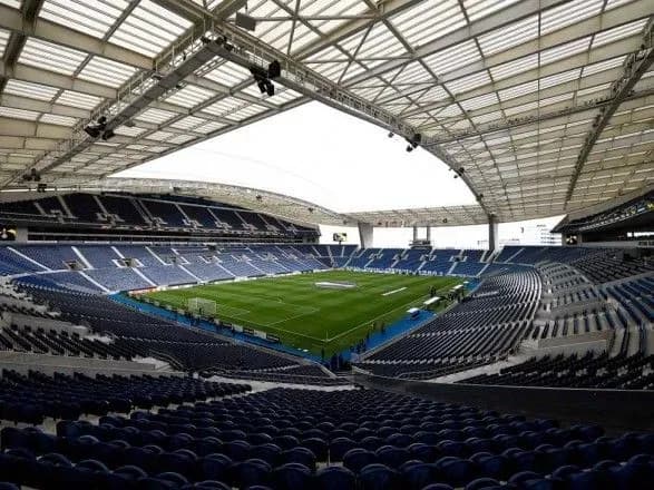 cherez-covid-19-final-ligi-chempioniv-perenesli-z-stambulu