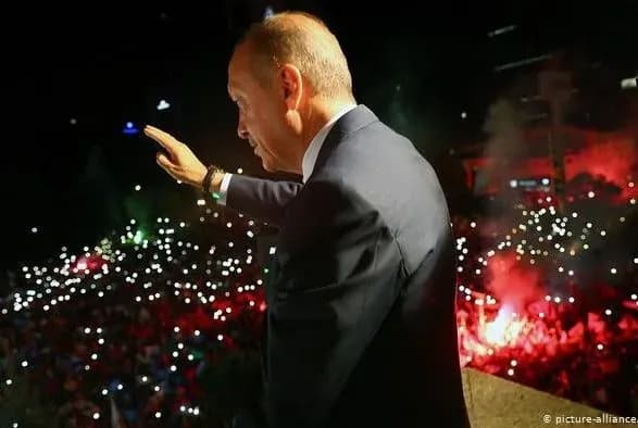 yevroparlament-zaproponuvav-prizupiniti-peregovori-pro-vstup-turechchini-v-yes