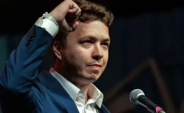 na-chest-protasevicha-u-bukharesti-zaproponuvali-pereymenuvati-vulitsyu-na-yakiy-roztashovane-posolstvo-bilorusi