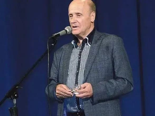 pomer-pismennik-i-literaturoznavets-mikhaylo-slaboshpitskiy