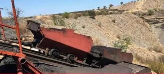 schonaymenshe-semero-lyudey-opinilisya-pid-zavalami-pri-obvalenni-v-shakhti-na-pivnochi-meksiki