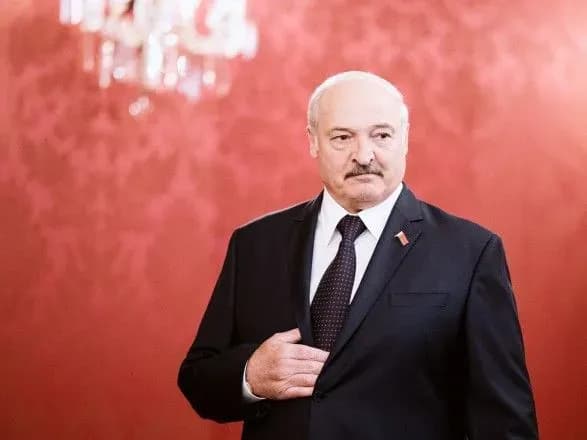 lukashenko-bilshe-ne-pochesniy-doktor-rishennya-kiyivskogo-natsionalnogo-universitetu