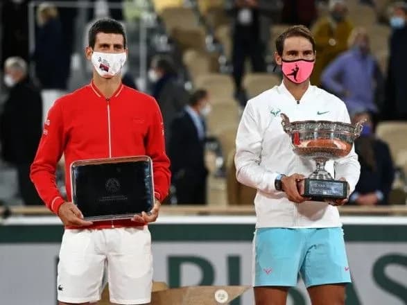 tenis-viznachilisya-pivfinalisti-zhinochogo-ta-cholovichogo-rolan-garros
