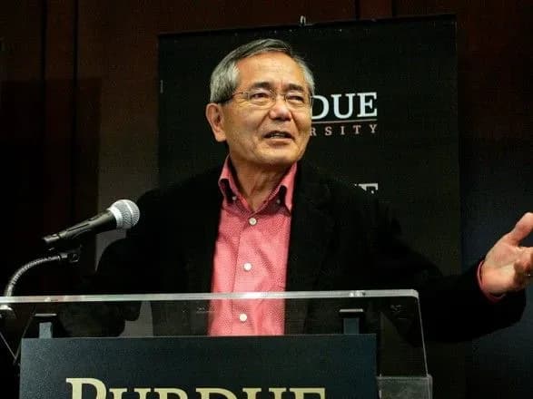 pomer-laureat-nobelivskoyi-premiyi-z-khimiyi-yaponskiy-vcheniy-eyiti-negisi