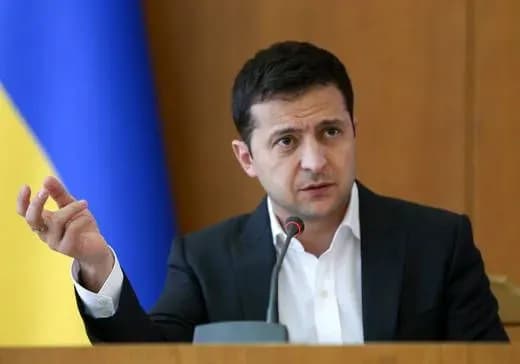 zakonoproekt-pro-oligarkhiv-zelenskiy-u-razi-provalu-golosuvannya-ne-rozpuskatime-vr-i-vlashtuye-referendum