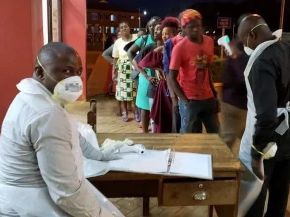 v-ugandi-vvodyat-zhorstki-karantinni-obmezhennya