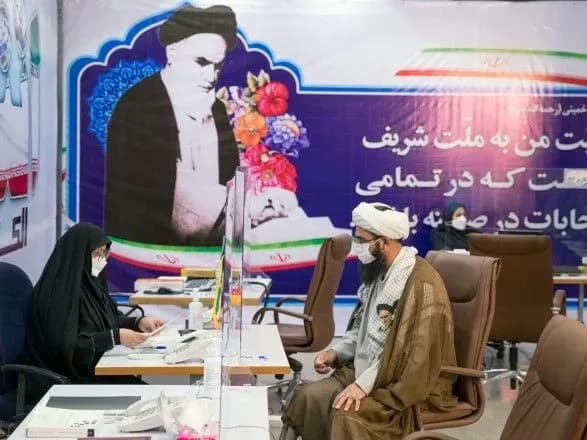 v-irani-prokhodyat-vibori-prezidenta