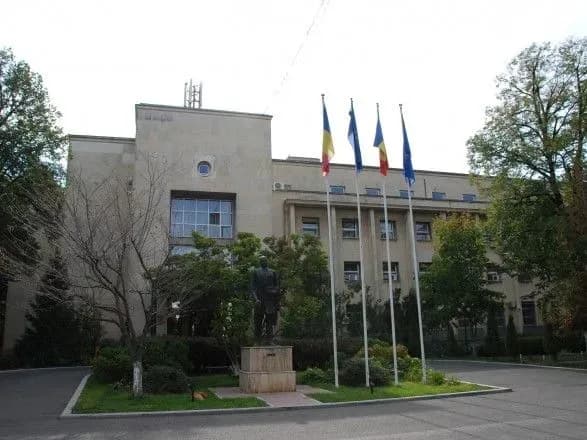 glava-mzs-rumuniyi-zaklikav-ukrayini-viznati-te-scho-tak-zvanoyi-moldovskoyi-movi-ne-isnuye