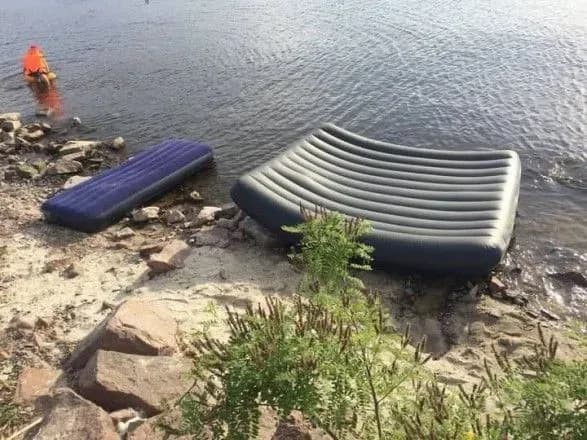 tragediya-na-kiyivskomu-mori-tilo-cholovika-yakiy-potonuv-iz-malenkimi-donkami-znayshli-cherez-chotiri-dni