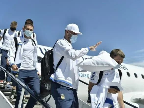 yevro-2020-zbirna-ukrayini-pribula-do-glazgo-na-match-proti-shvetsiyi