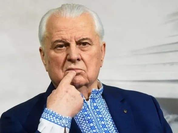 pershiy-prezident-ukrayini-kravchuk-perenis-operatsiyu-na-sertsi
