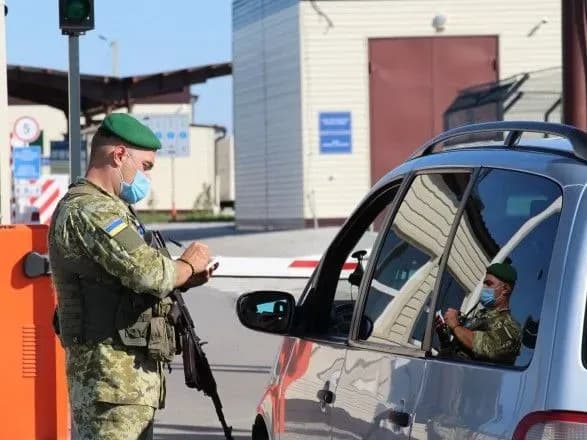 zakrittya-kpvv-chaplinka-na-adminmezhi-z-krimom-prodovzhili-do-serpnya