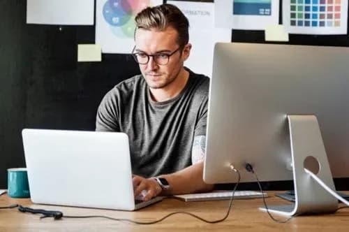 durov-prokomentuvav-mozhlivist-vitoku-informatsiyi-u-sotsmerezhakh-za-dopomogoyu-shmigunskikh-program