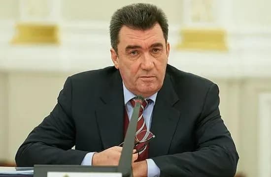 v-ukrayini-vveli-sanktsiyi-sche-proti-trokh-kontrabandistiv