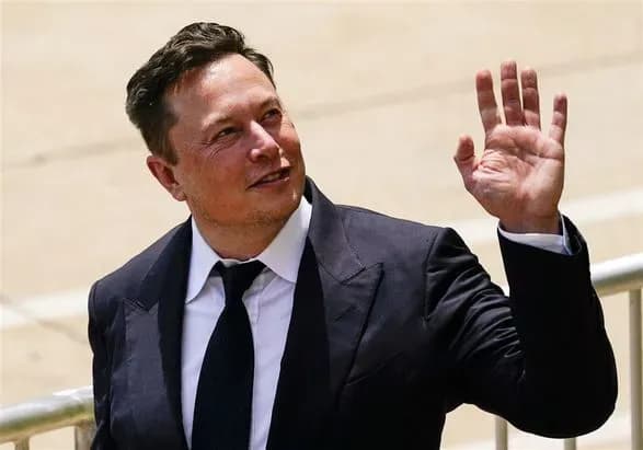 ilon-mask-stav-na-storonu-epic-games-v-protistoyanni-z-apple