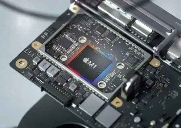 produktsiya-apple-mozhe-podorozhchati-cherez-pidvischennya-tsin-postachalnikom-chipiv