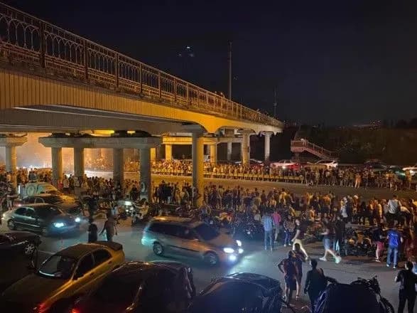 virishennya-pitannya-nelegalnikh-zmagan-avtoekstremaliv-shukayut-u-meriyi-odesi