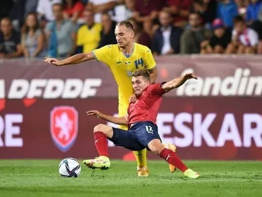 gol-v-dodatkoviy-chas-vryatuvav-chekhiyu-vid-porazki-z-ukrayinoyu