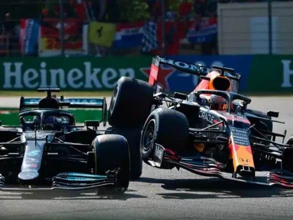 lideri-sezonu-ziyshli-pislya-avariyi-v-italiyi-vidbuvsya-gran-pri-formuli-1