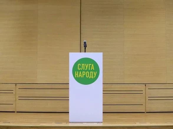 pitannya-vidstavki-razumkova-ne-bude-porushuvatisya-do-truskavtsya-nardep