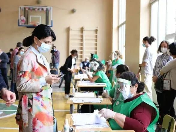 pislya-zatrimannya-saakashvili-u-gruziyi-prokhodyat-mistsevi-vibori
