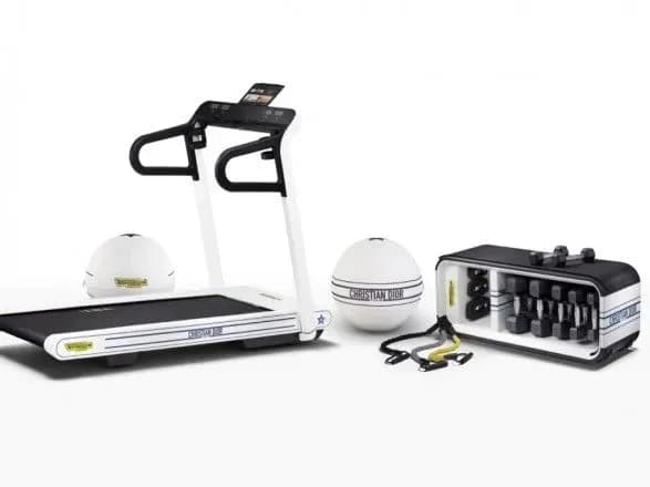 dior-vipustiv-kolektsiyu-sportivnogo-inventaryu