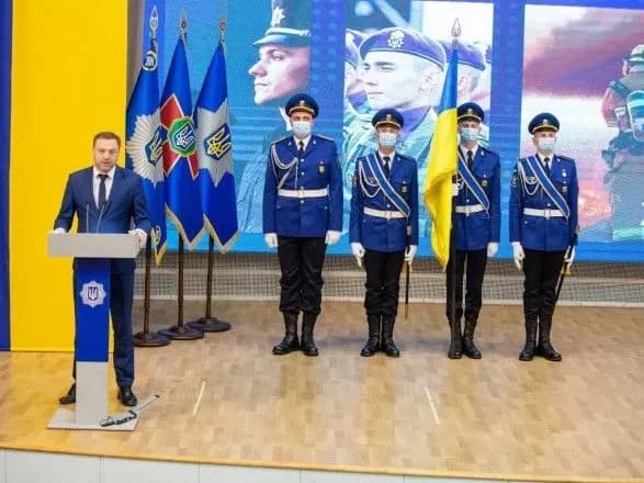 monastirskiy-zaklikav-utrimatisya-vid-politizatsiyi-dnya-zakhisnika-i-zakhisnitsi