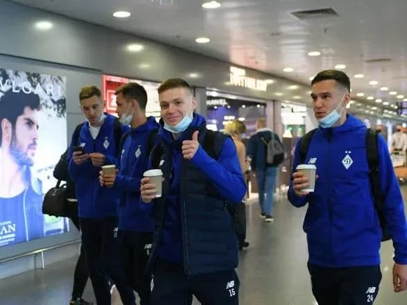 dinamo-vidpravilosya-do-ispaniyi-na-match-z-barselonoyu