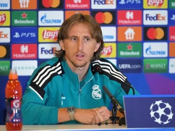 modrich-porivnyav-ninishniy-shakhtar-iz-minulorichnim